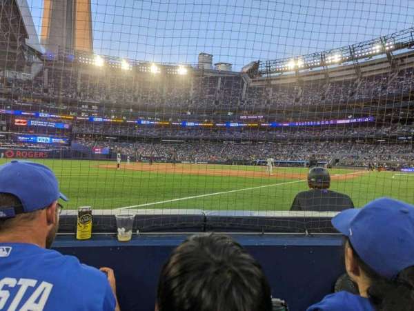 Rogers Centre, section: 137, row: 2, seat: 8