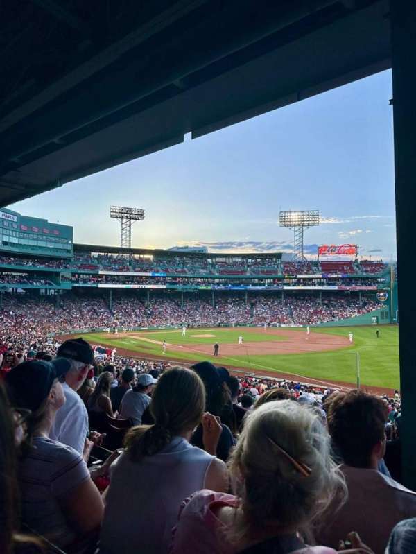 Fenway Park, section: Grandstand 9, row: 4, seat: 11