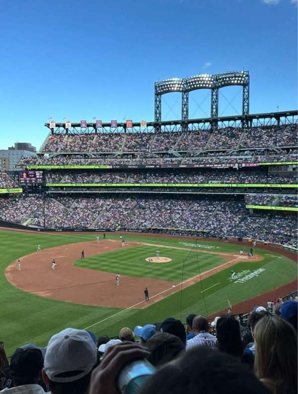 Citi Field, section: 331, row: 7, seat: 13