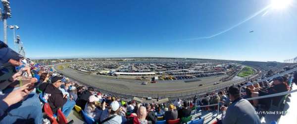 Daytona International Speedway, section: 419, row: 39, seat: 3