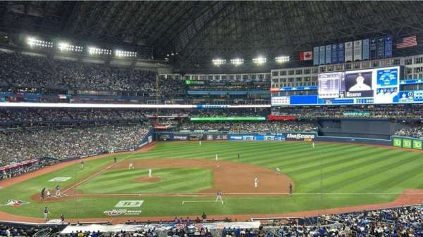 Rogers Centre, section: 218, row: 8, seat: 7