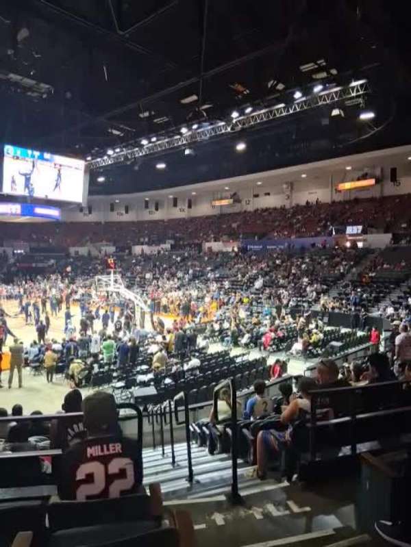 Pechanga Arena, section: L21A, row: 4, seat: 1