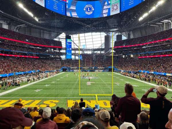 Mercedes-Benz Stadium, section: 119, row: 21, seat: 16
