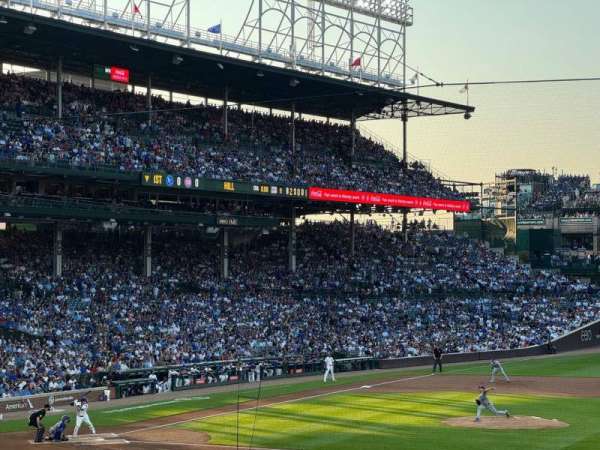 Wrigley Field, section: 225, row: 4, seat: 8