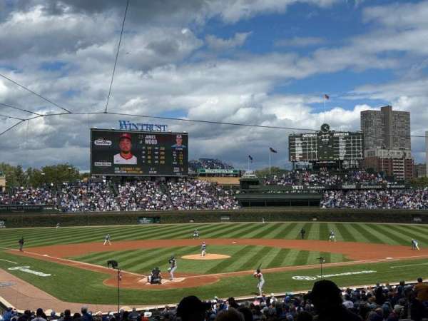 Wrigley Field, section: 218, row: 4, seat: 16