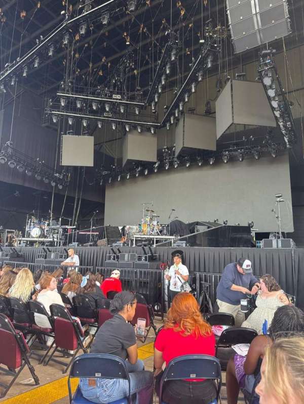 Jiffy Lube Live, section: Orchestra 1, row: G, seat: 12