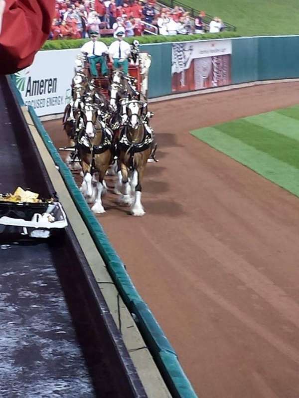 Busch Stadium, section: 170, row: 1, seat: 4