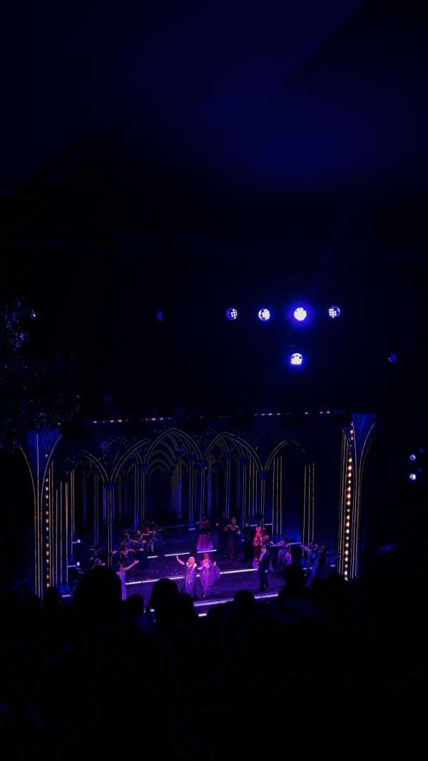 Lunt-Fontanne Theatre, section: Middle Mezzanine L, row: J, seat: 123