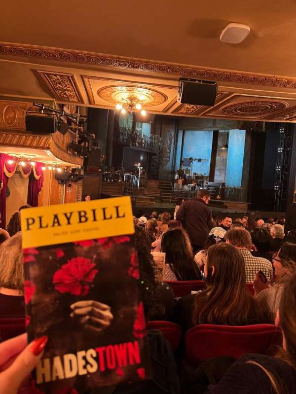 Walter Kerr Theatre, section: Orchestra L, row: R, seat: 21