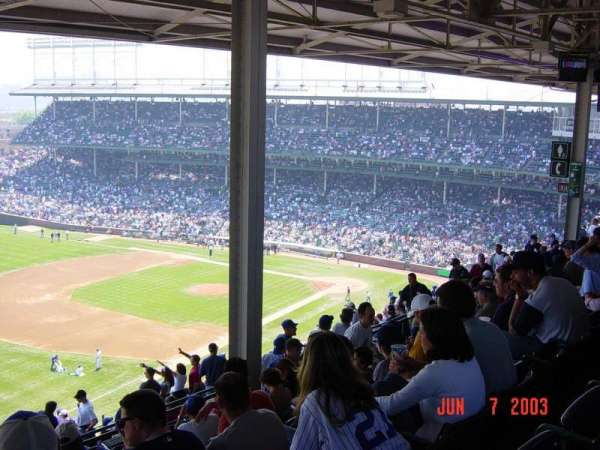 Wrigley Field, section: 406L, row: 7, seat: 10