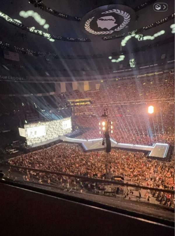Photo by StoneColdSteveAutism at Caesars Superdome