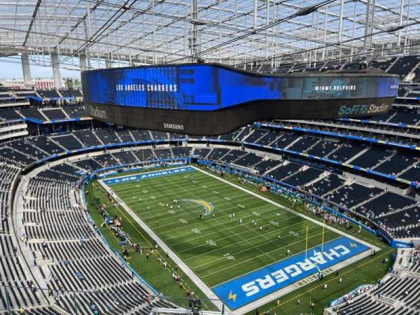 SoFi Stadium, section: 524, row: 1, seat: 5