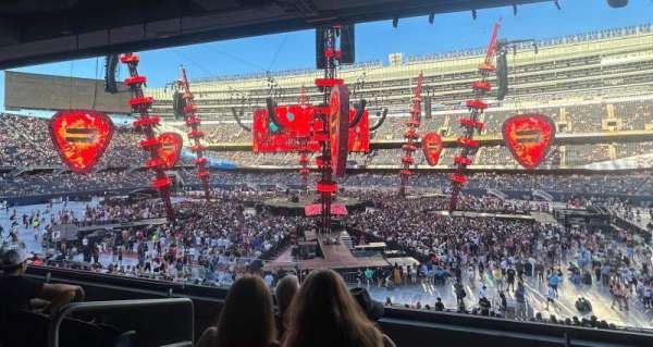 Soldier Field, section: 233, row: 4, seat: 3
