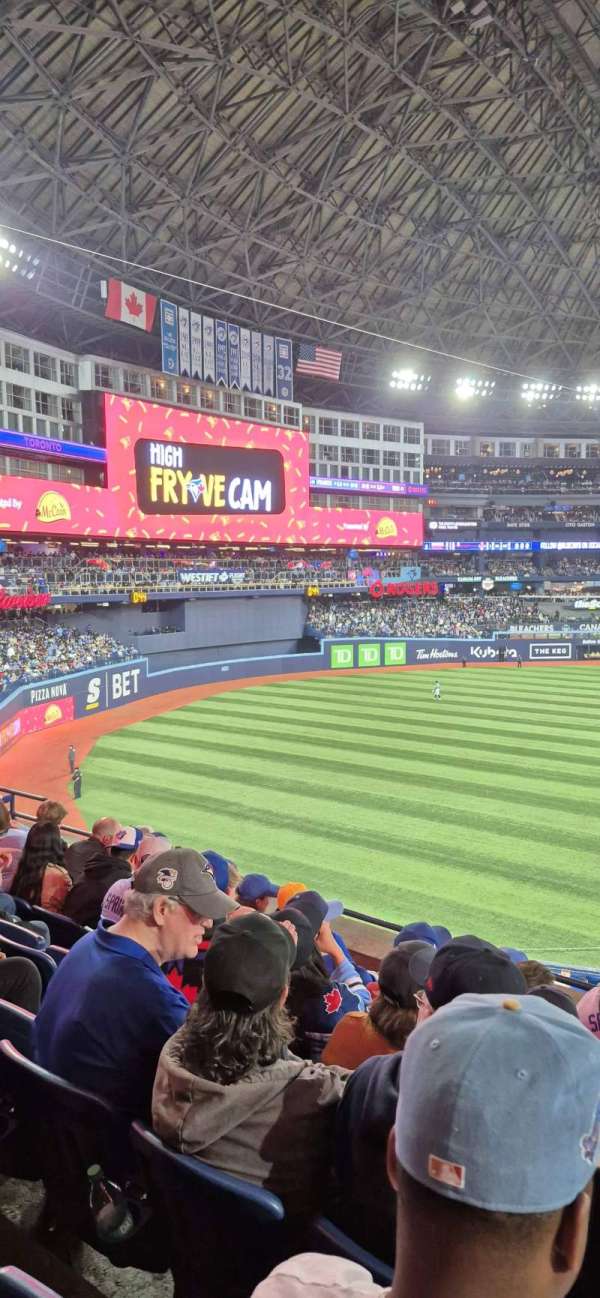 Rogers Centre, section: 235, row: 6, seat: 5