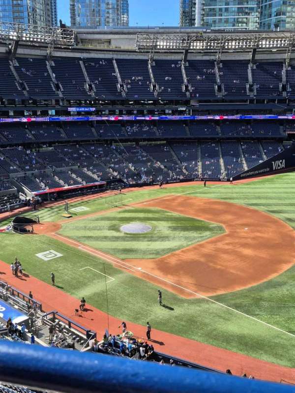 Rogers Centre, section: 514, row: 1, seat: 1