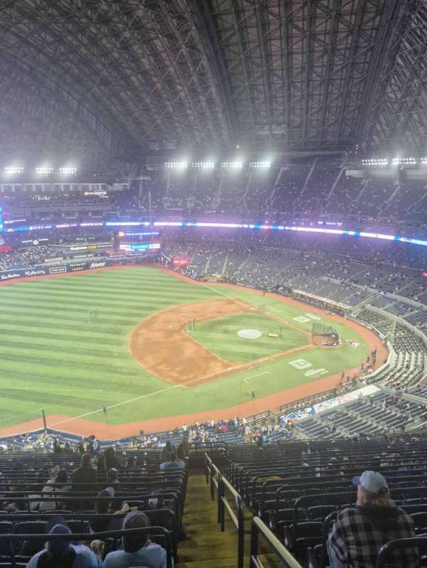 Rogers Centre, section: 533, row: 24, seat: 20