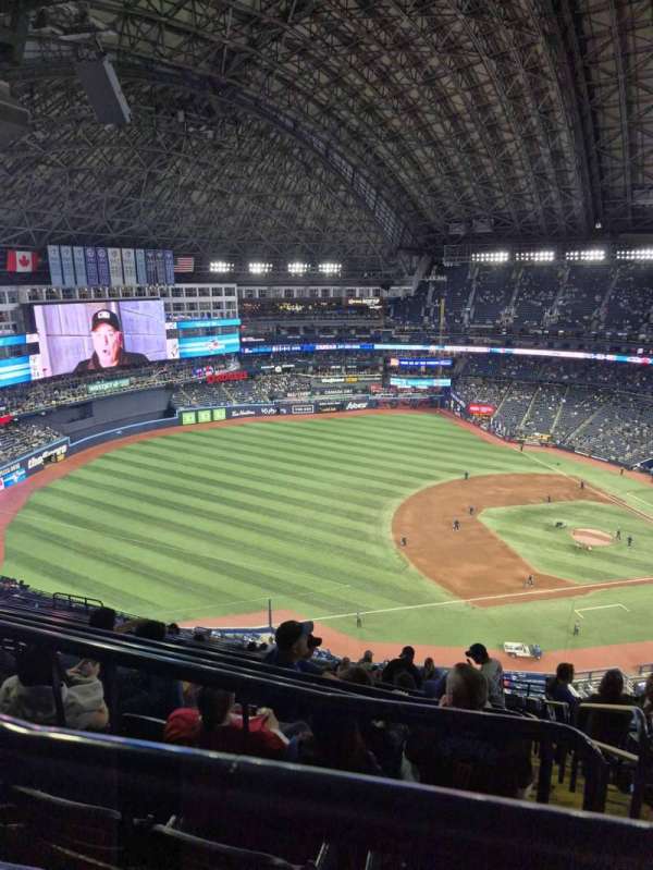 Rogers Centre, section: 533, row: 24, seat: 20