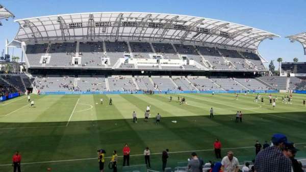 BMO Stadium, section: 134, row: Q, seat: 4