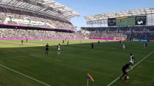 BMO Stadium, section: 101, row: D, seat: 1