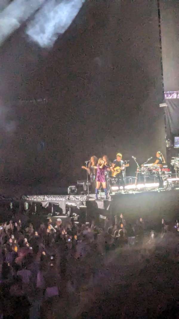 Wembley Stadium, section: 141, row: 19, seat: 233