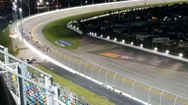 Daytona International Speedway, section: 413, row: 25, seat: 1