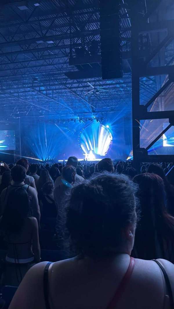 Hollywood Casino Amphitheatre, section: 204, row: VV, seat: 65