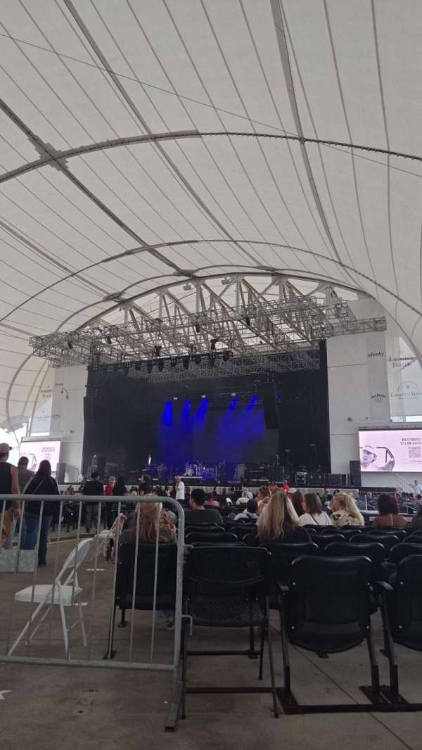 Leader Bank Pavilion, section: 4, row: B, seat: 31