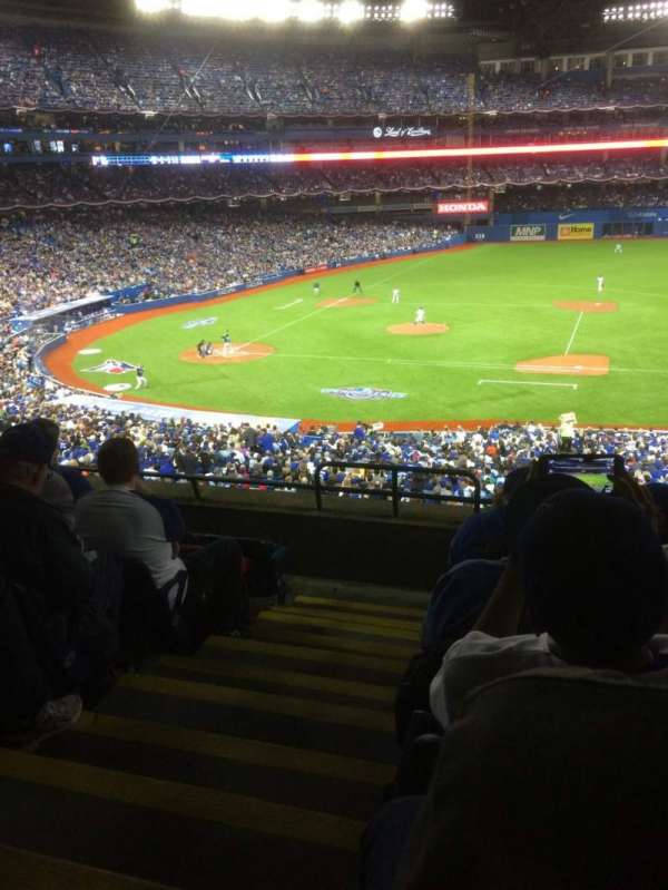 Rogers Centre, section: 218R, row: 7, seat: 1