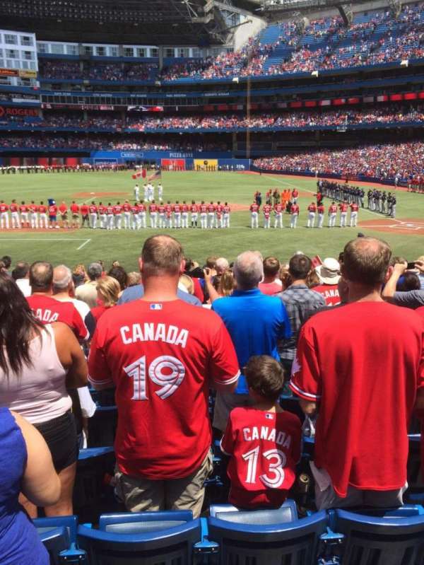 Rogers Centre, section: 125L, row: 21