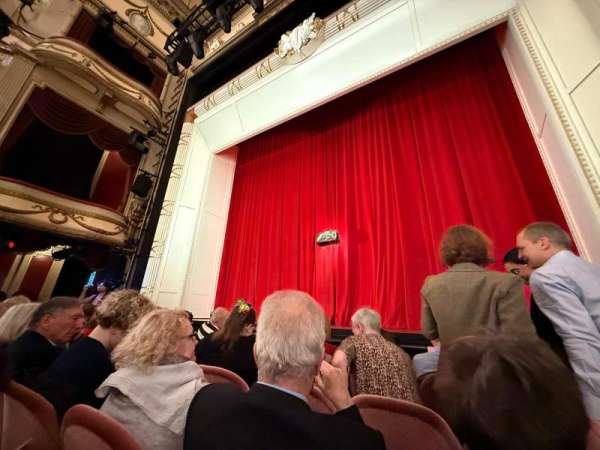 Noël Coward Theatre, section: Stalls, row: D, seat: 9