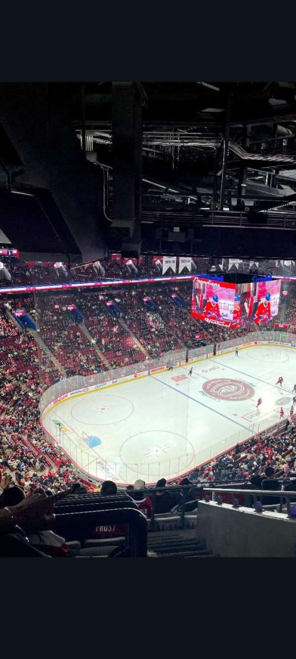 Centre Bell, section: 306, row: J