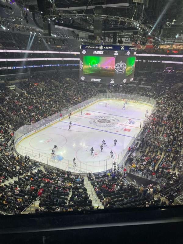 Crypto.com Arena, section: 307, row: 1, seat: 9