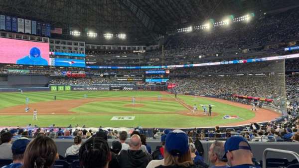 Rogers Centre, section: 129, row: 7, seat: 1