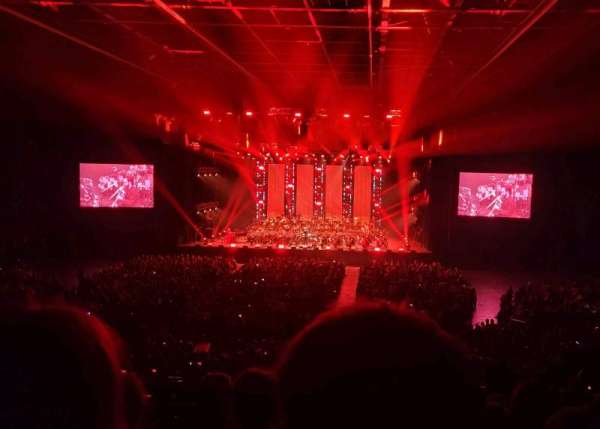 Zenith de Toulouse, section: 6, row: U, seat: 231