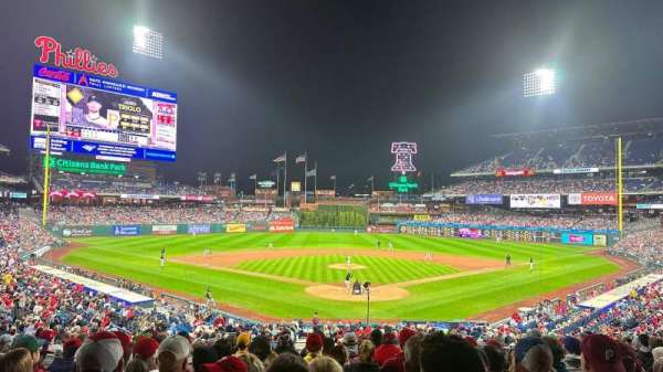 Citizens Bank Park, section: 124, row: 32, seat: 6