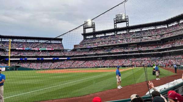 Citizens Bank Park, section: 137, row: 4, seat: 8