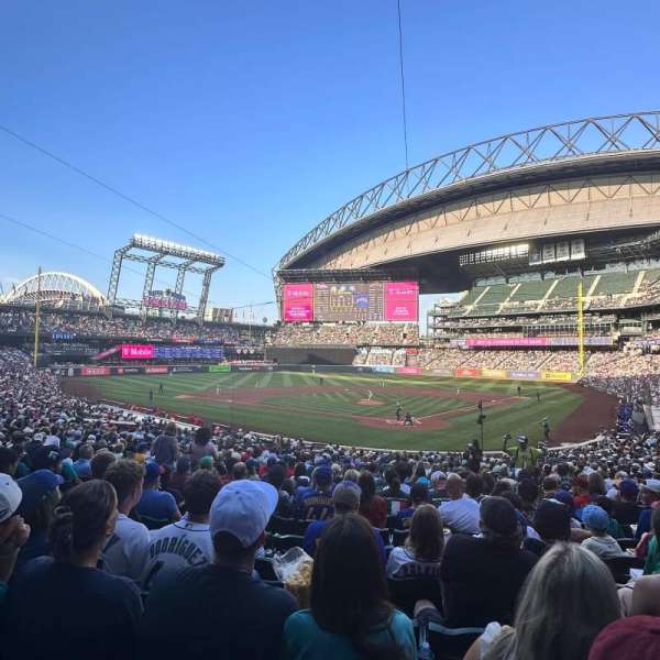 T-Mobile Park, section: 132, row: 32, seat: 7