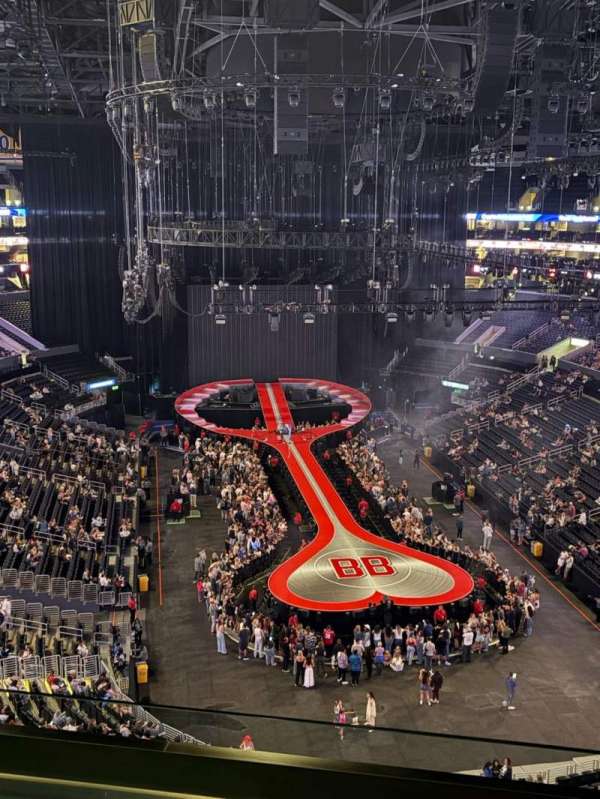 Crypto.com arena, section: 311, row: 2, seat: 3