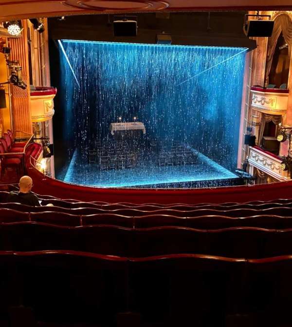 Gielgud Theatre, section: Dress Circle, row: H, seat: 26