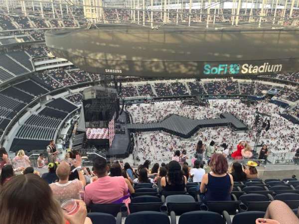 SoFi Stadium, section: 511, row: 14, seat: 13