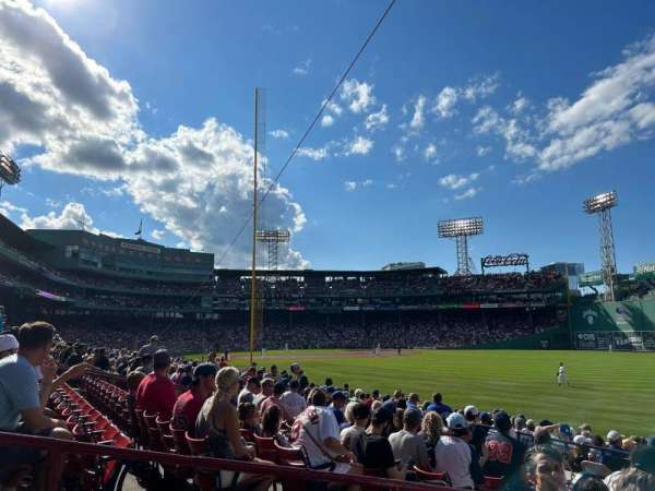 Fenway Park, section: Right Field Box 91, row: Kk