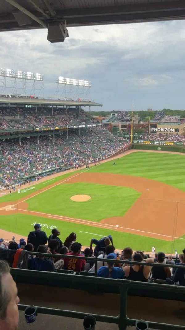 Wrigley Field, section: 426R, row: 3