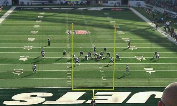 MetLife Stadium, section: 101, row: 40, seat: 14