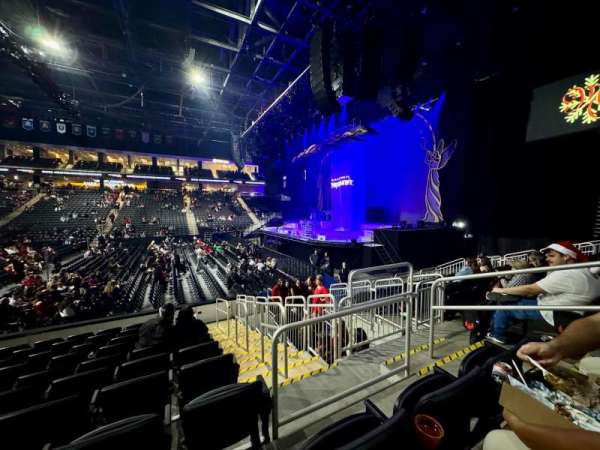 Acrisure Arena, section: 109, row: K, seat: 4