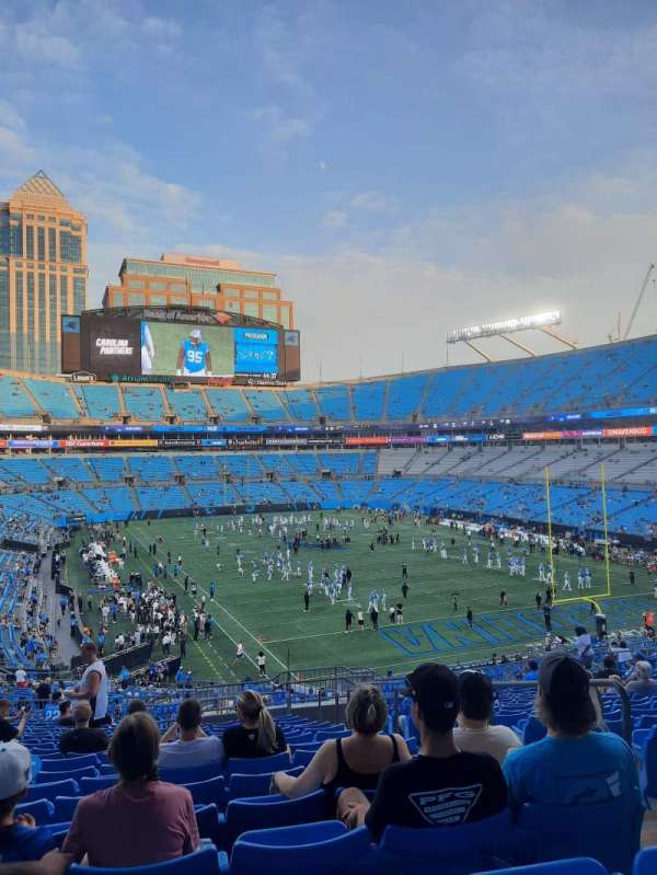 Bank of America Stadium, section: 205, row: 20, seat: 4