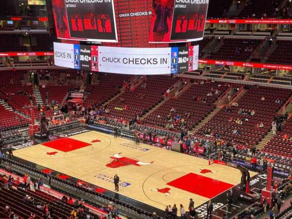 United Center, section: 314, row: 1, seat: 7