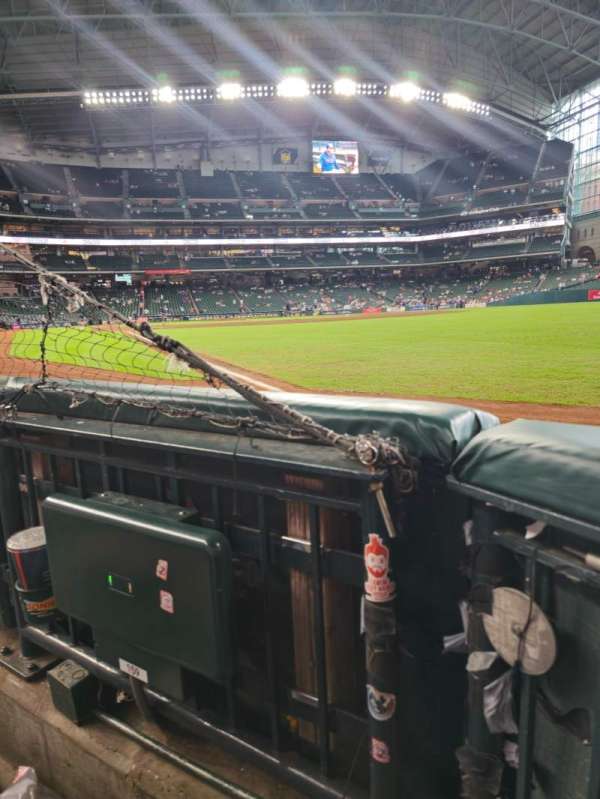 Daikin Park, section: 133, row: 1, seat: 3