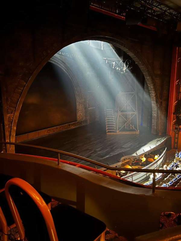 Lunt-Fontanne Theatre, section: Front Mezzanine L, row: A, seat: 17