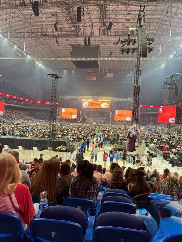 Alamodome, section: 144, row: 9