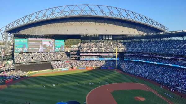 T-Mobile Park, section: 340, row: 14, seat: 13